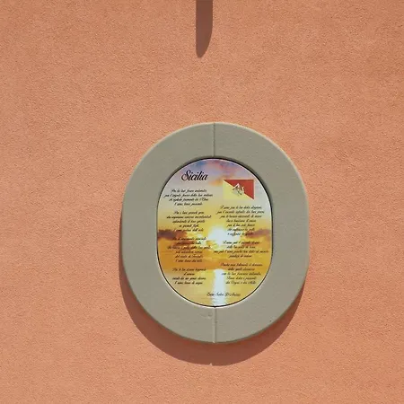 Sicily-sea-house * Gioiosa Marea