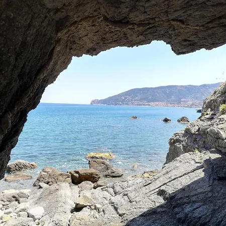 Sicily-sea-house Gioiosa Marea